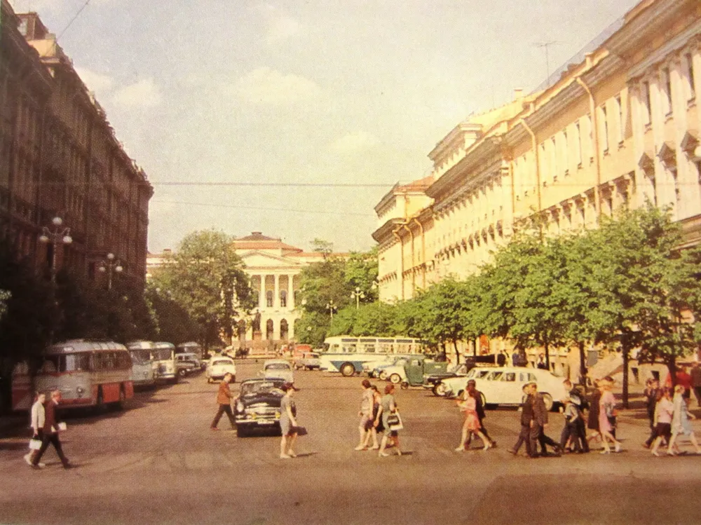 Ленинград ул. Бродского (Михайловская в наши дни)