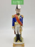 Фарфоровая статуэтка "Маршал BERTRAND" серия "Маршалы Армии Наполеона" Германия