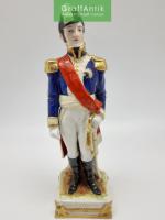 Фарфоровая статуэтка "Маршал BERTRAND" серия "Маршалы Армии Наполеона" Германия