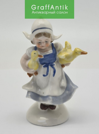 Купить Фарфоровая статуэтка "Девочка с утками" ,Германия