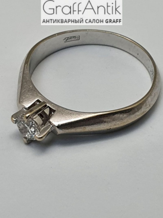 Кольцо золотое 585  пробы с бриллиантом