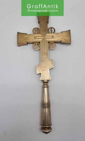 Серебряный выносной крест в оригинальном футляре 84 пробы