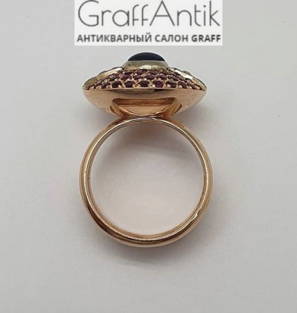 Золотое кольцо с сапфирами, рубинами и бриллиантами