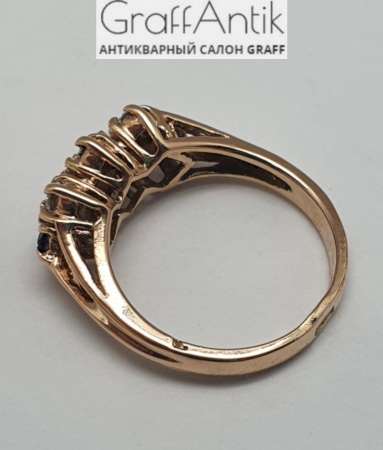 Золотое кольцо с бриллиантами и сапфирами