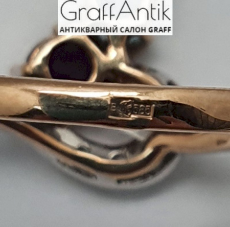 Золотое кольцо с аметистом и топазом