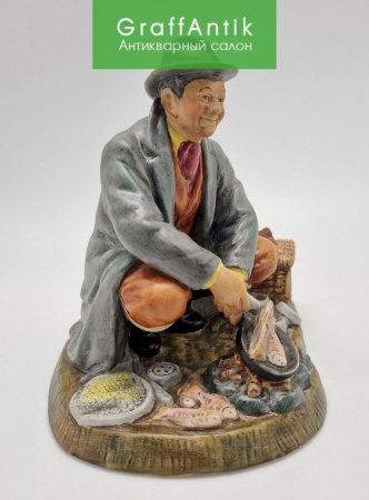 Купить Фарфоровая статуэтка "Рыбак джентельмен" Royal Doulton