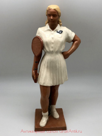 Купить Керамическая статуэтка «Теннисистка». Каунасский комбинат «Дайле» 60-е г