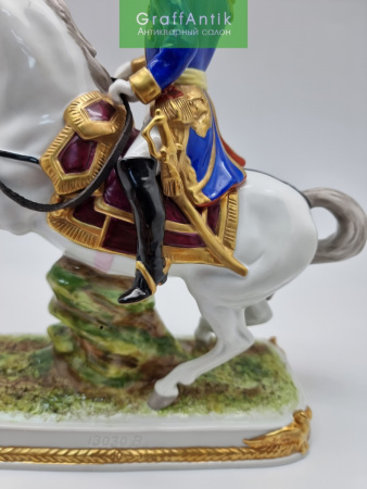Купить Фарфоровая статуэтка "Маршал EXELMANS на коне" серия "Маршалы Армии Наполеона" Германия