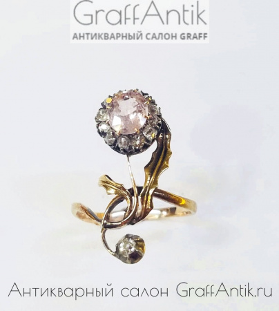 Антикварное кольцо с розовым сапфиром и бриллиантами