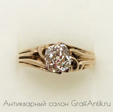 Антикварное кольцо с бриллиантом