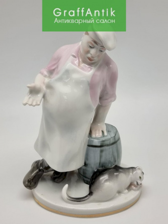 Купить Фарфоровая статуэтка "Кот и повар" ЛФЗ